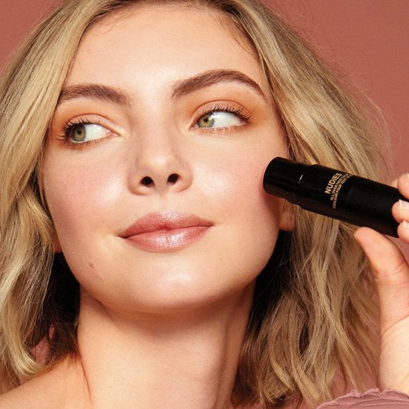 BARE BACK - NUDESTIX NUDIES Matte Blush Stick - Picture 5 of 6